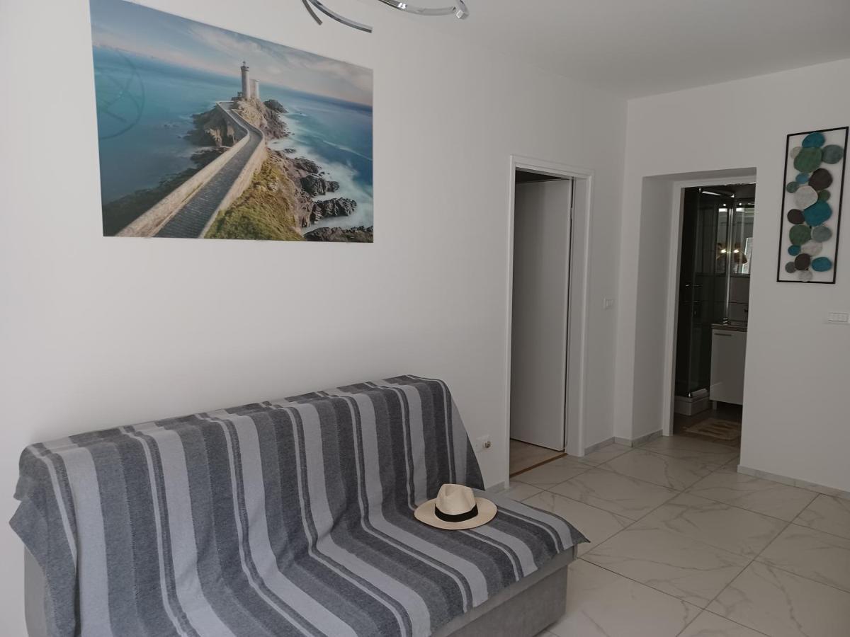 Apartment Val 1 Novigrad (Istria)